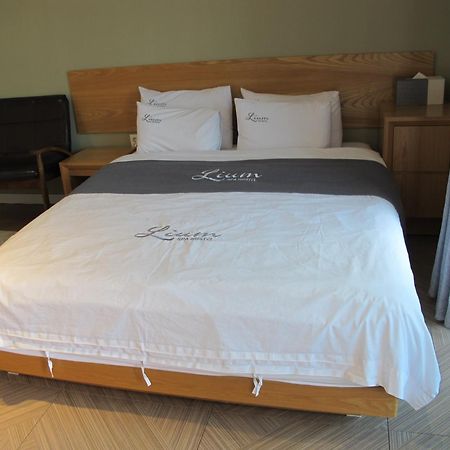 Lium Spa Hostel Йосу Екстер'єр фото