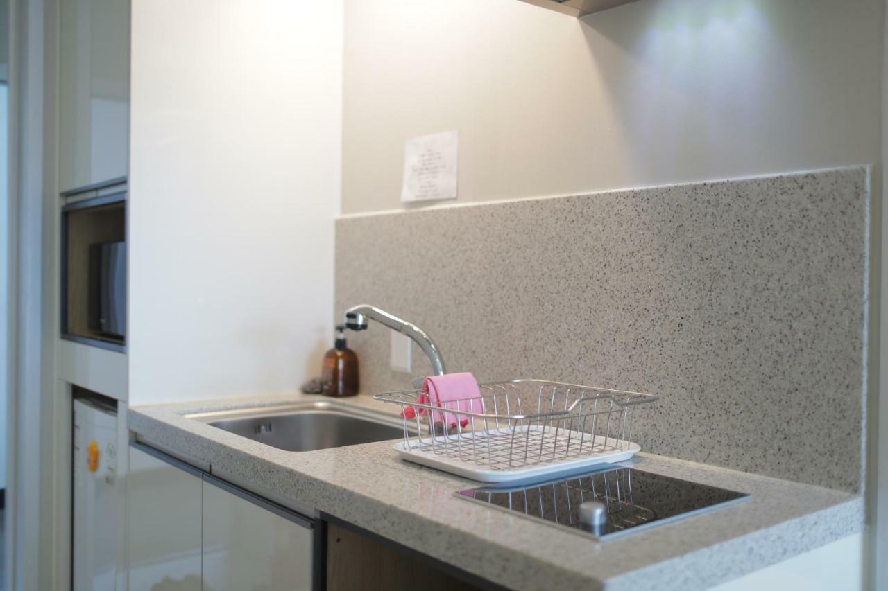 Lium Spa Hostel Йосу Екстер'єр фото